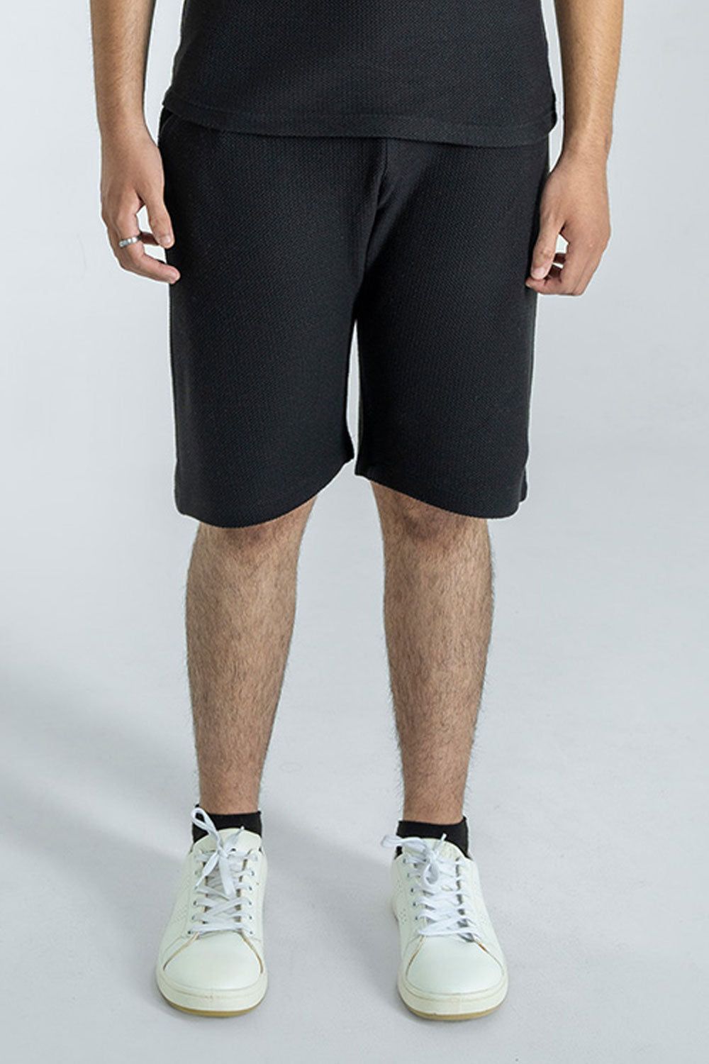 Air Mesh Textured Short