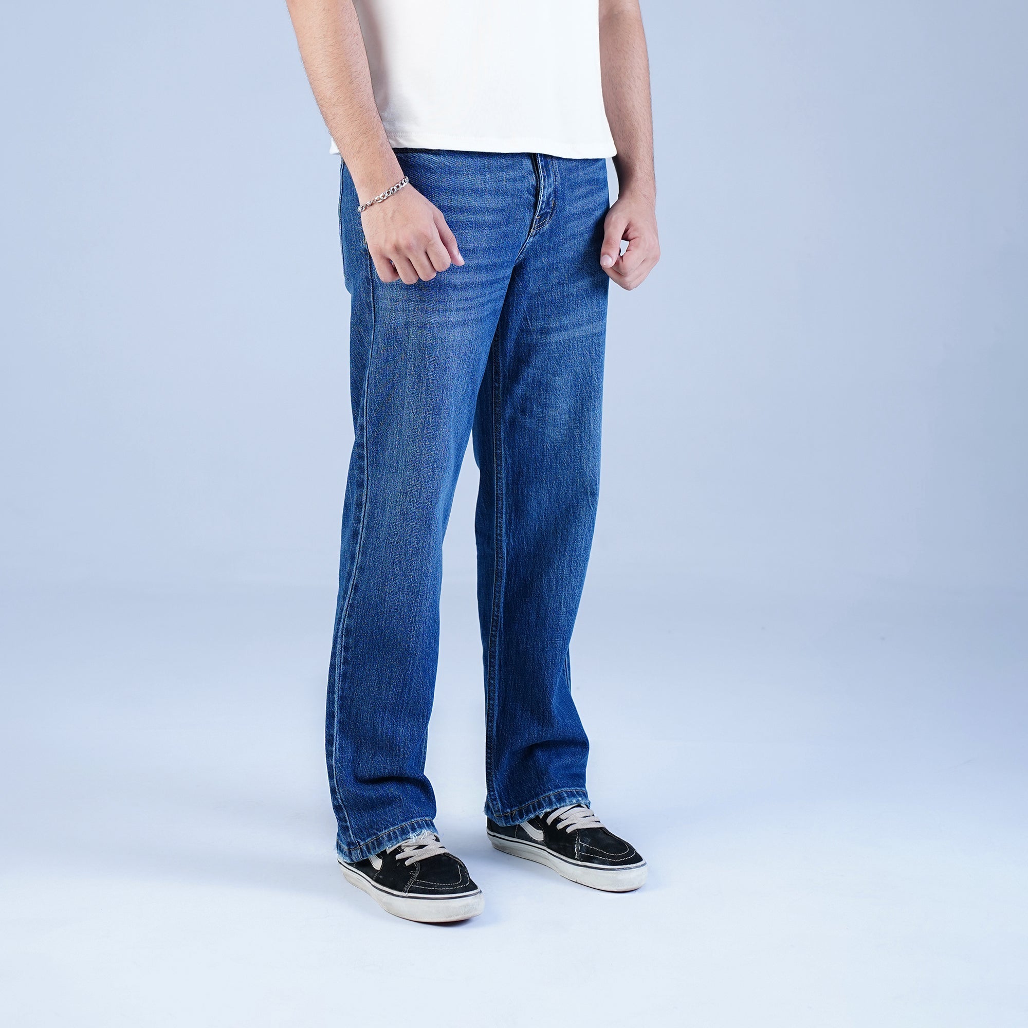 RELAXED FRAY JEANS