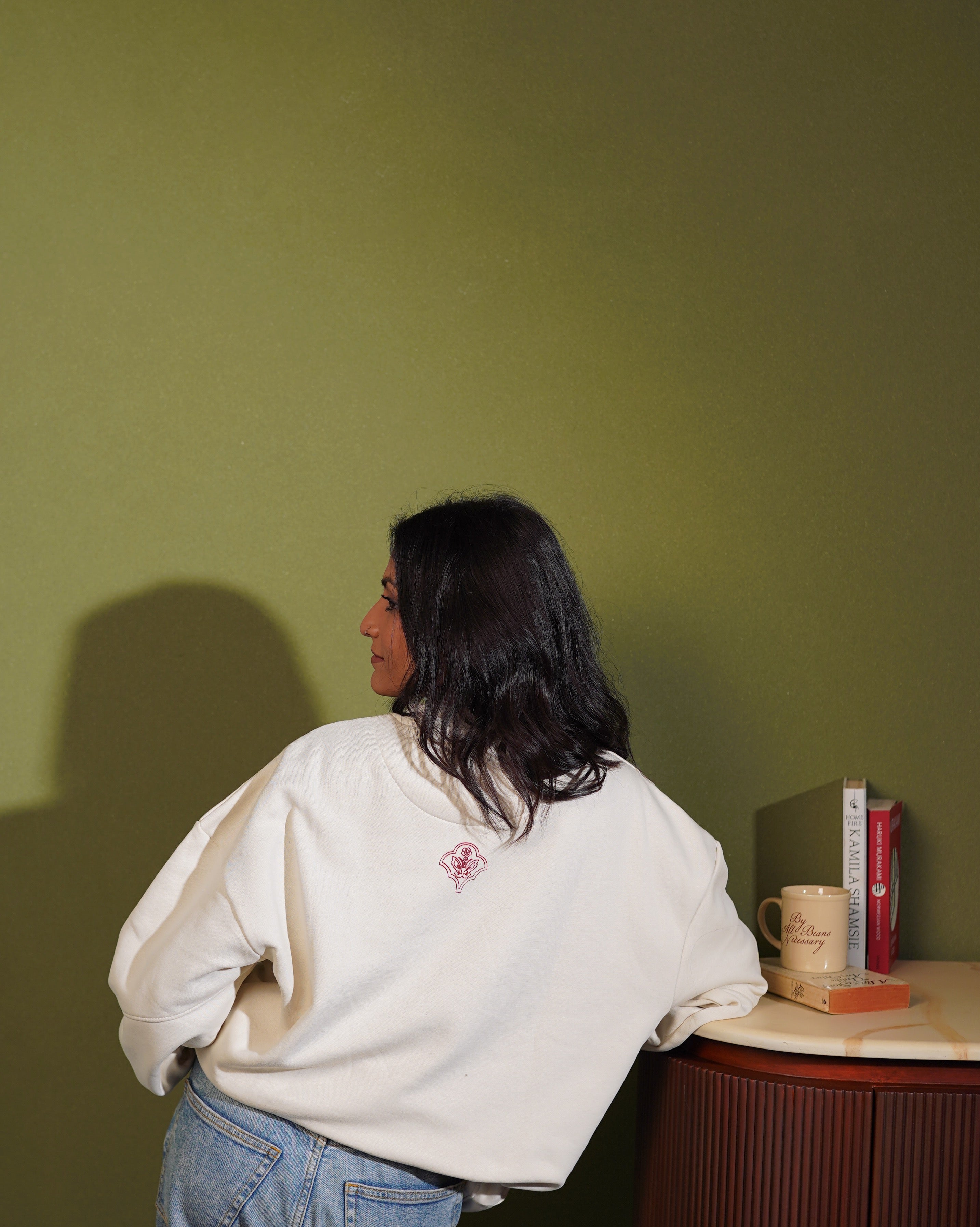 Oversized Sweatshirt / Offwhite