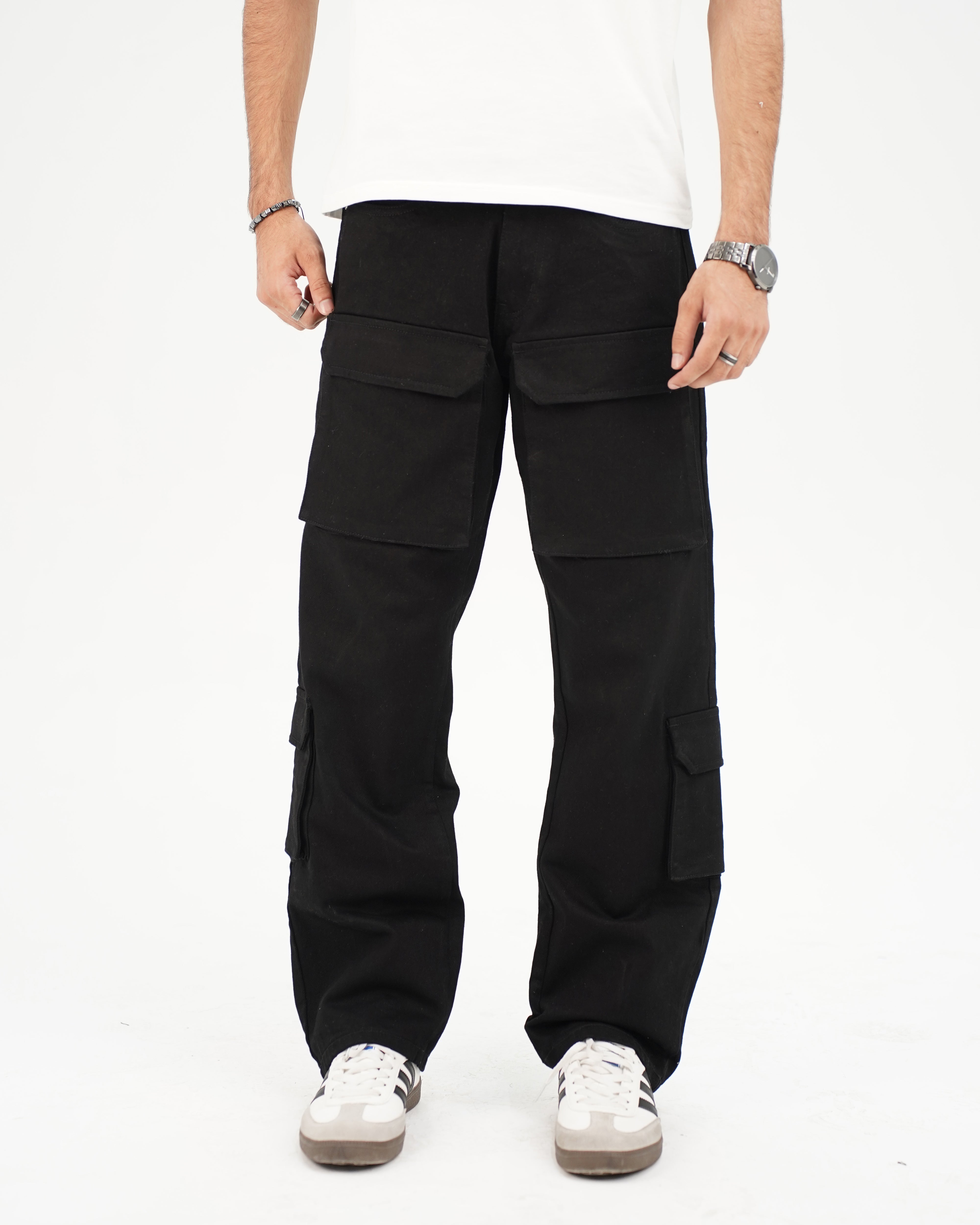 RELAXED CARGO JEANS