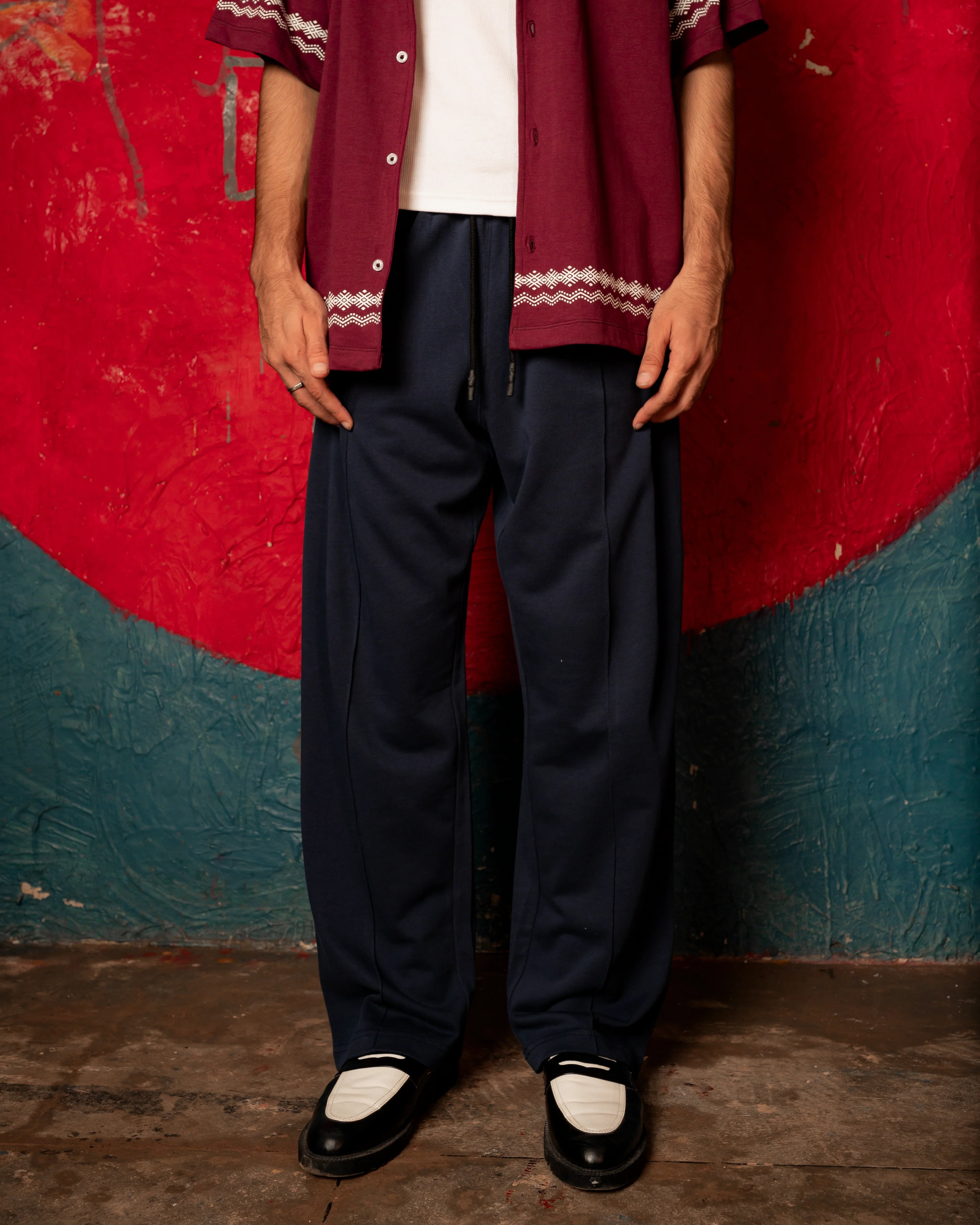 NAVY BLUE PLEATED STRAIGHT TROUSER