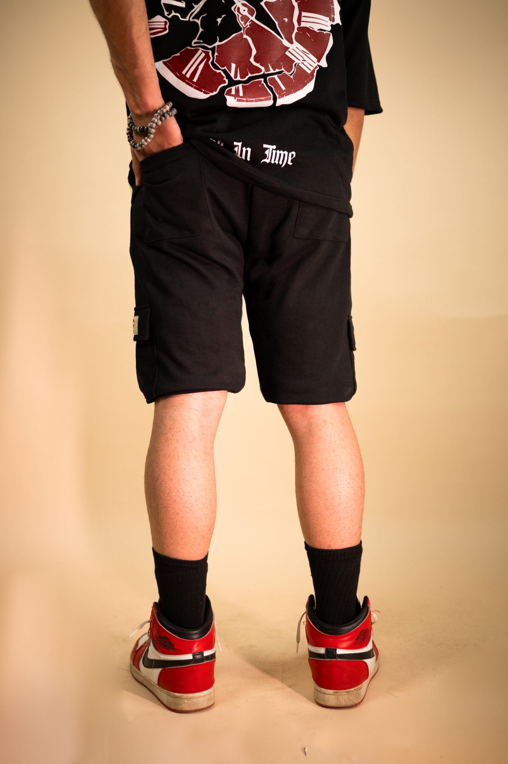 CARGO SHORTS – BLACK