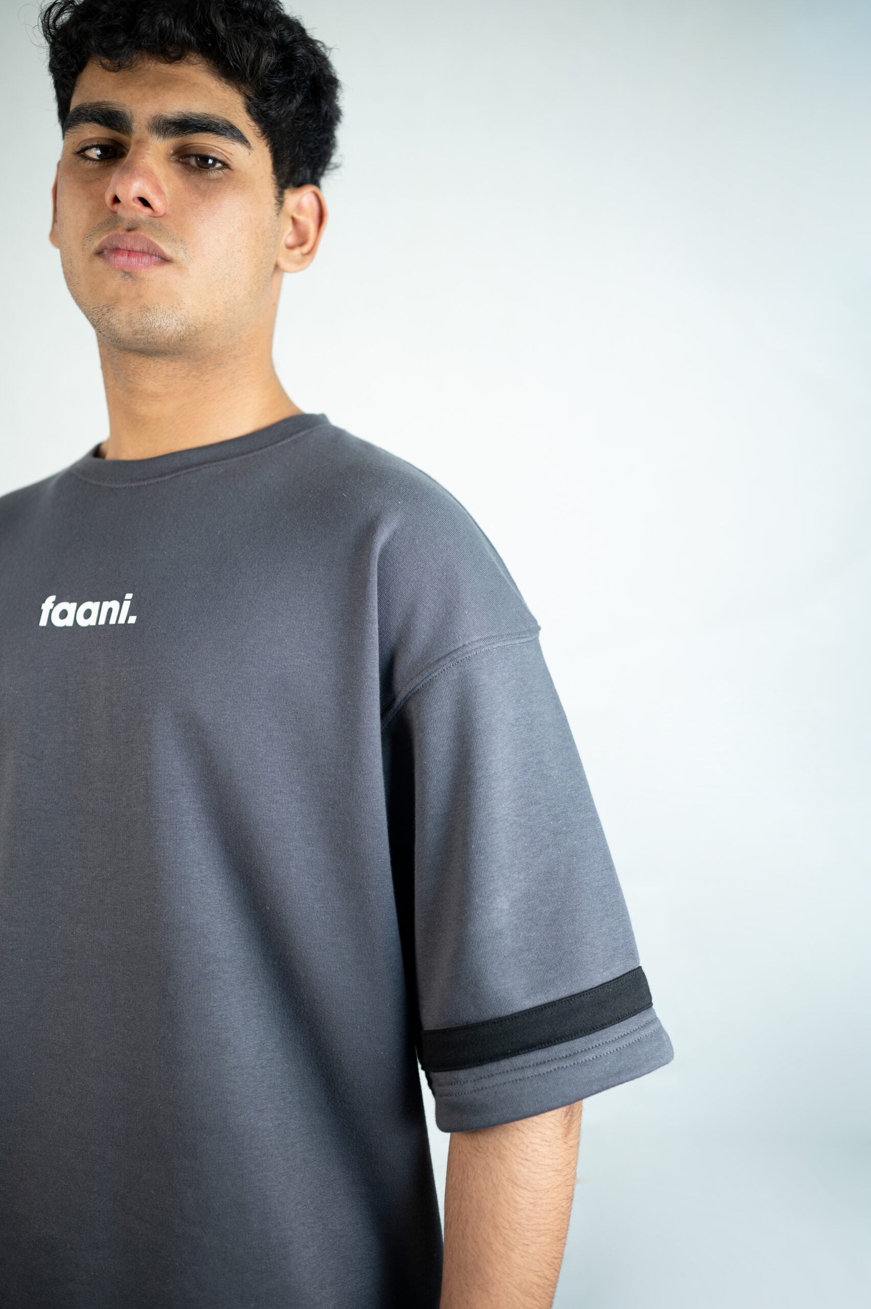 RAAKH – Oversized T-Shirt