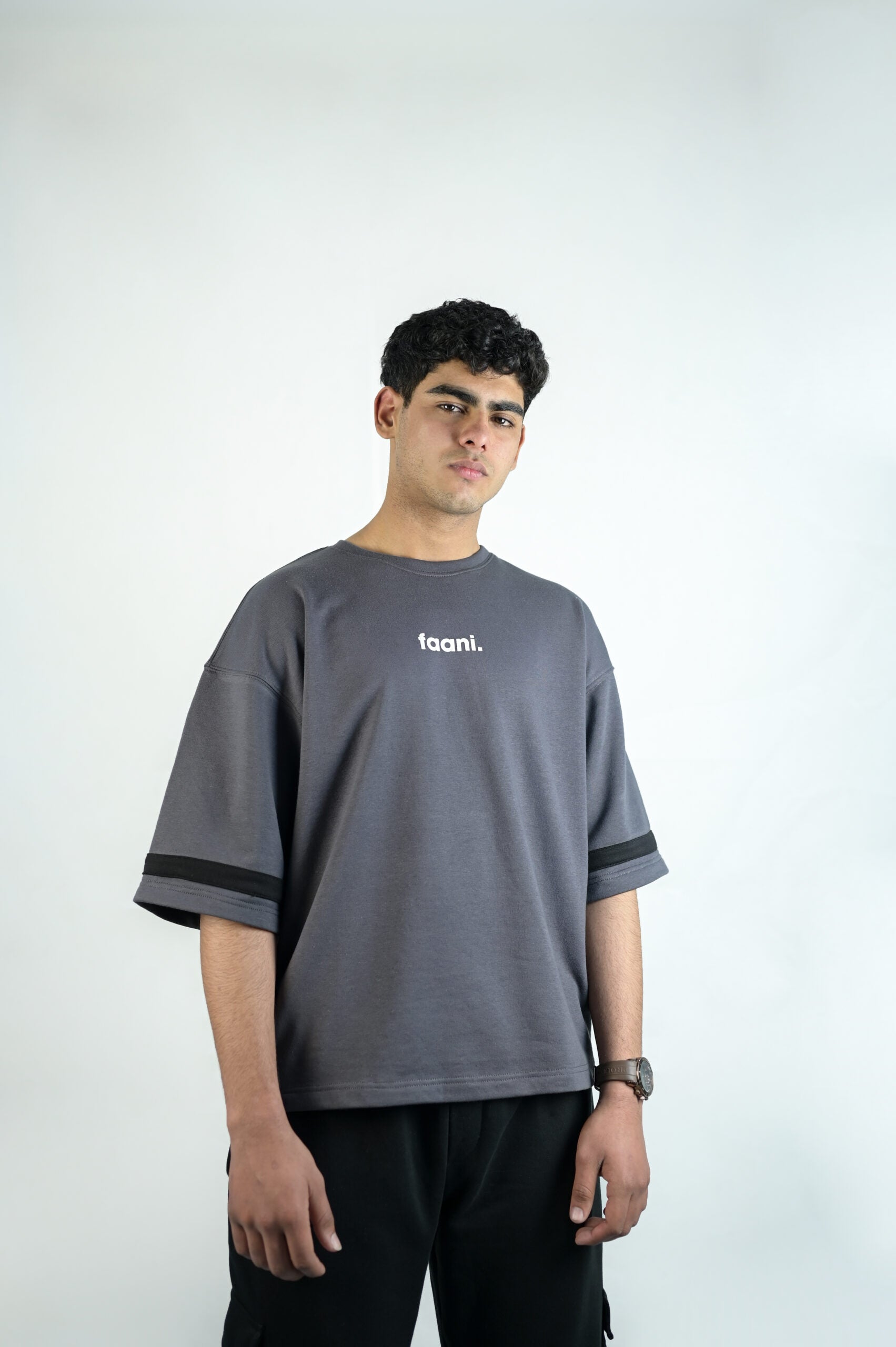 RAAKH – Oversized T-Shirt