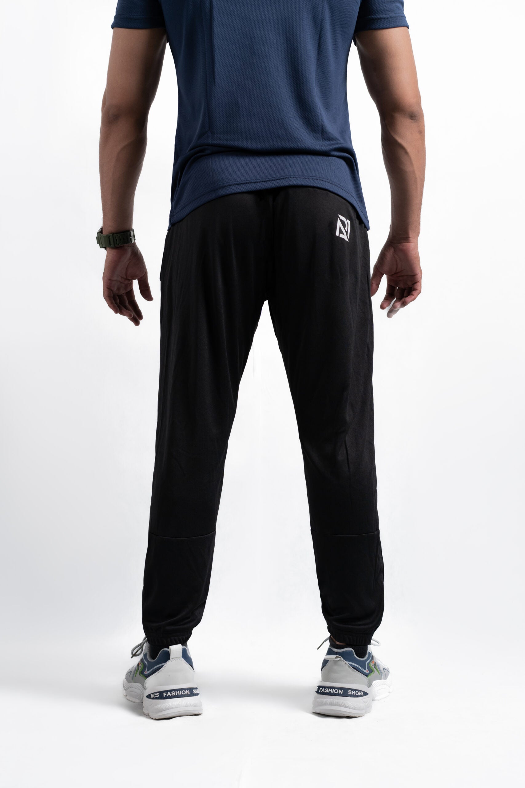Resilience trousers (black)