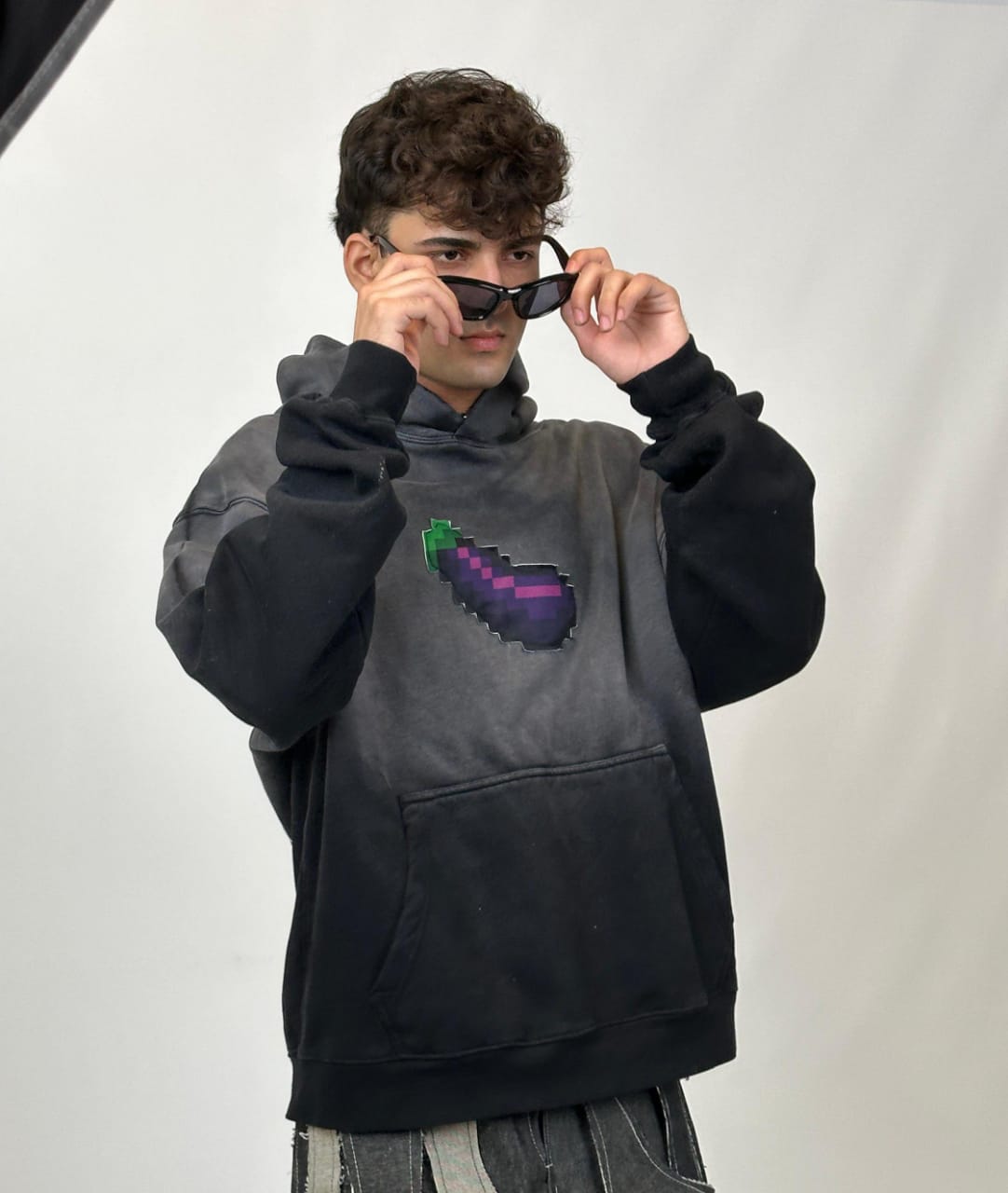 BATUN EGGPLANT HOODIE
