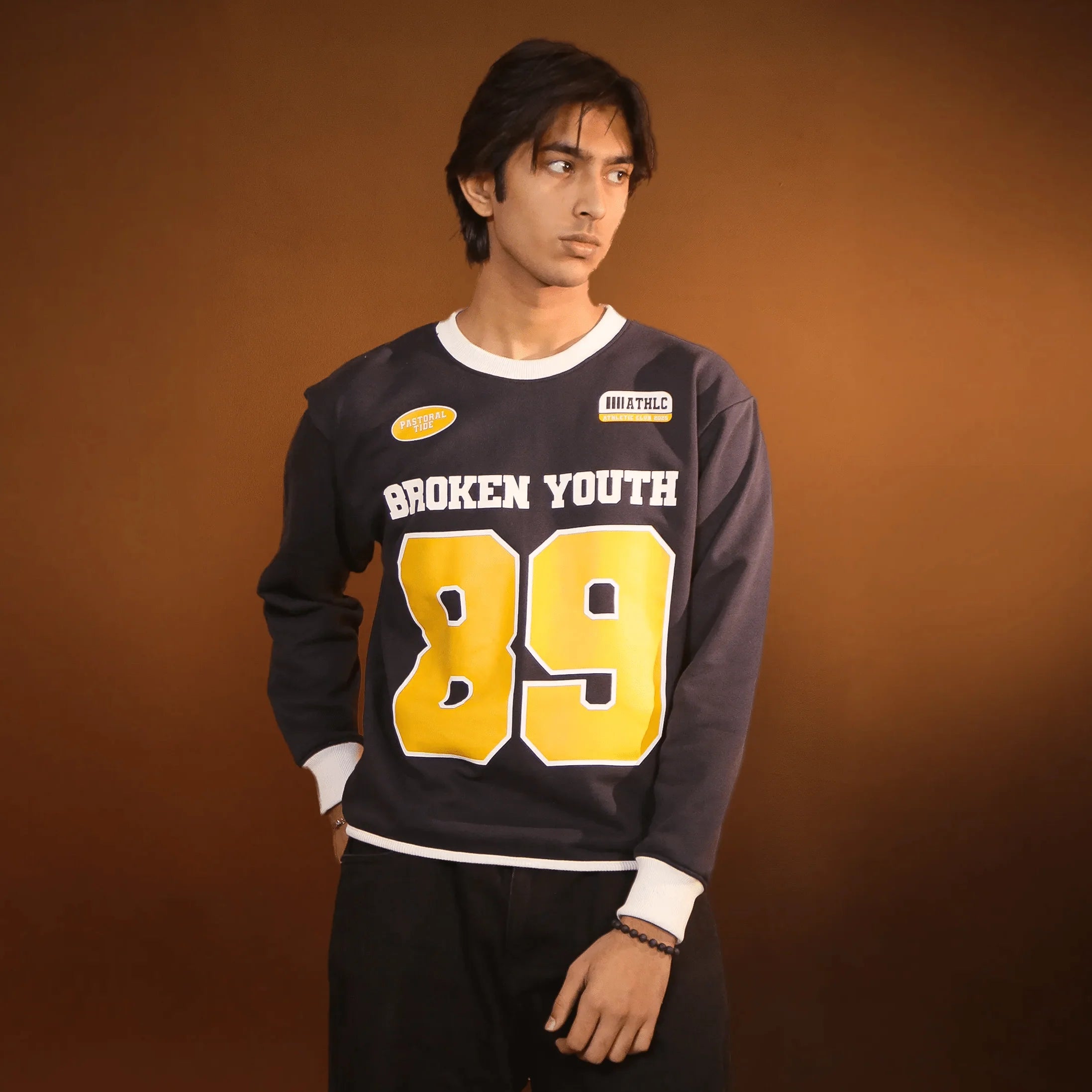 BROKEN YOUTH (unisex)