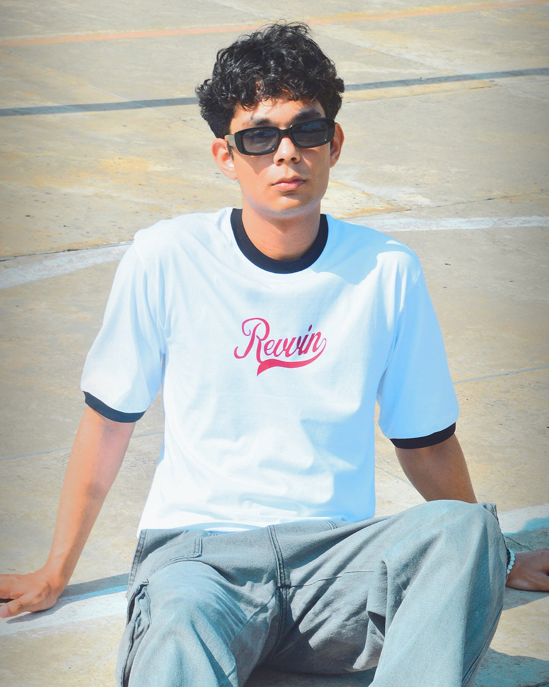 FLASHBACK TEE - White (UNISEX)