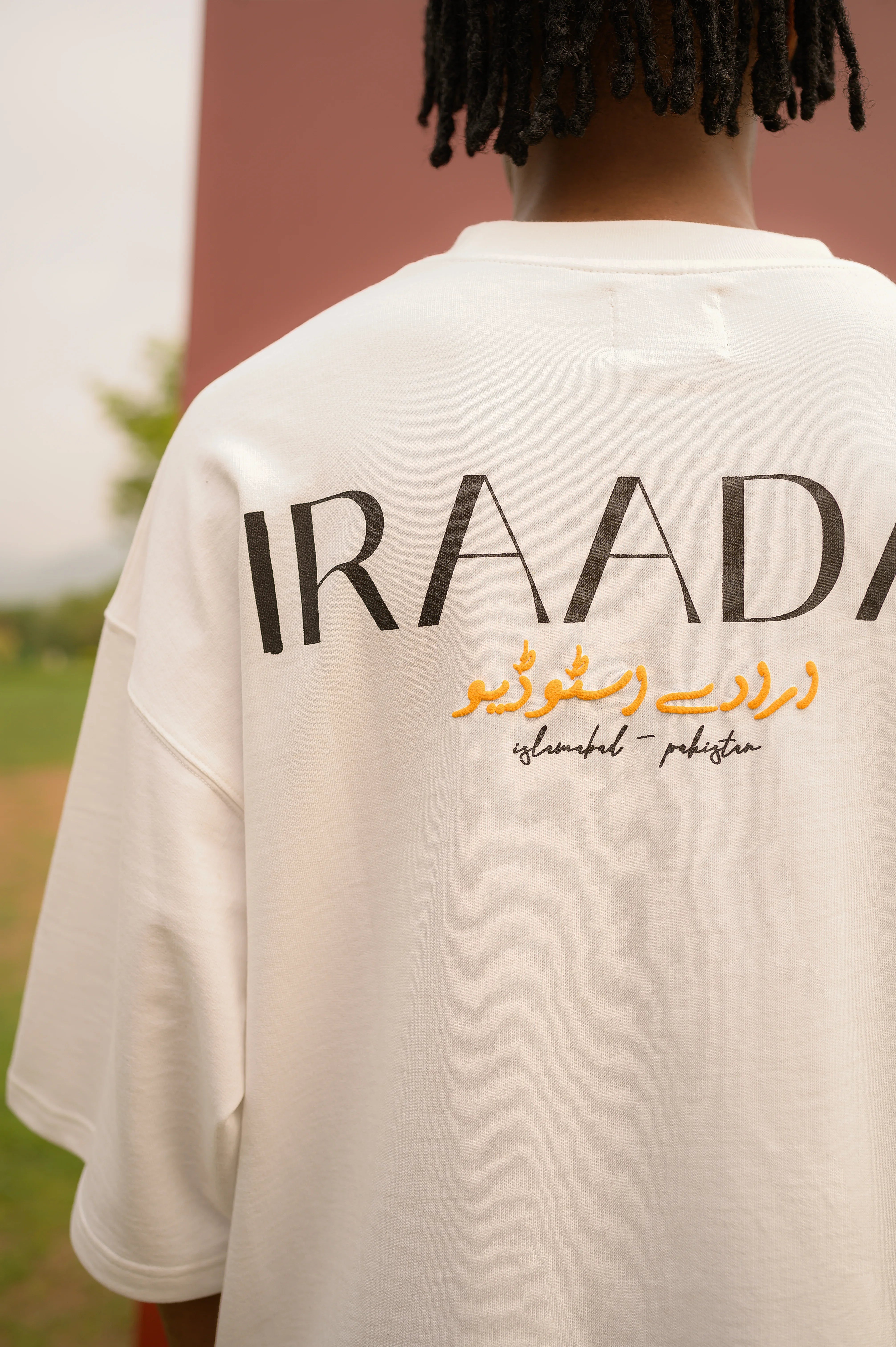 OFF WHITE  BOXY T-SHIRT