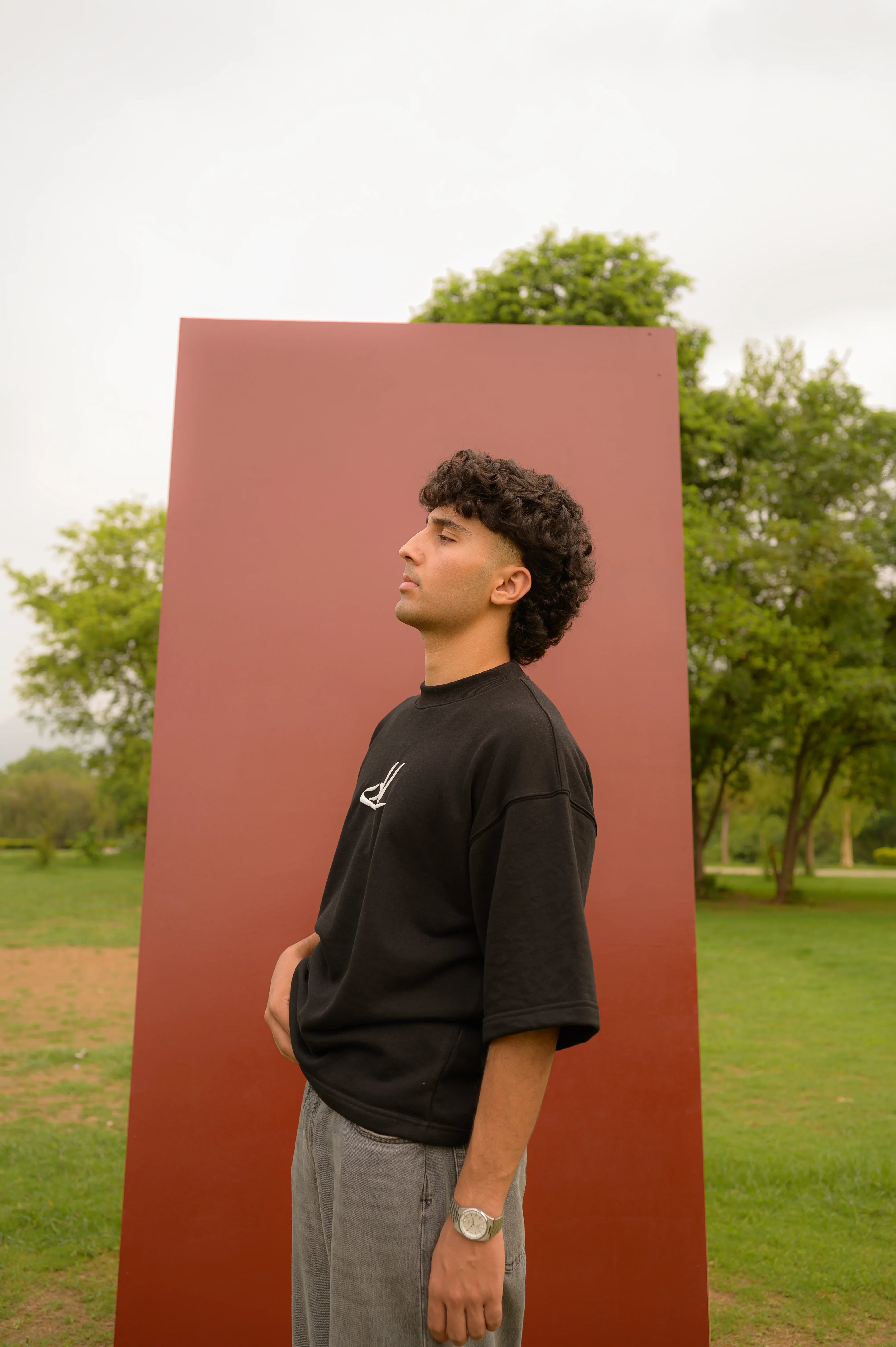 BLACK  BOXY T-SHIRT