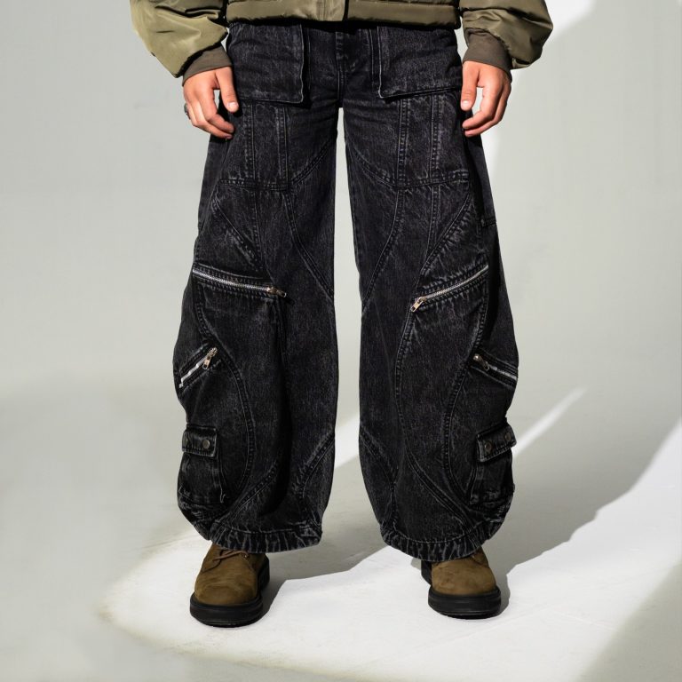 R-07: Charcoal Jeans
