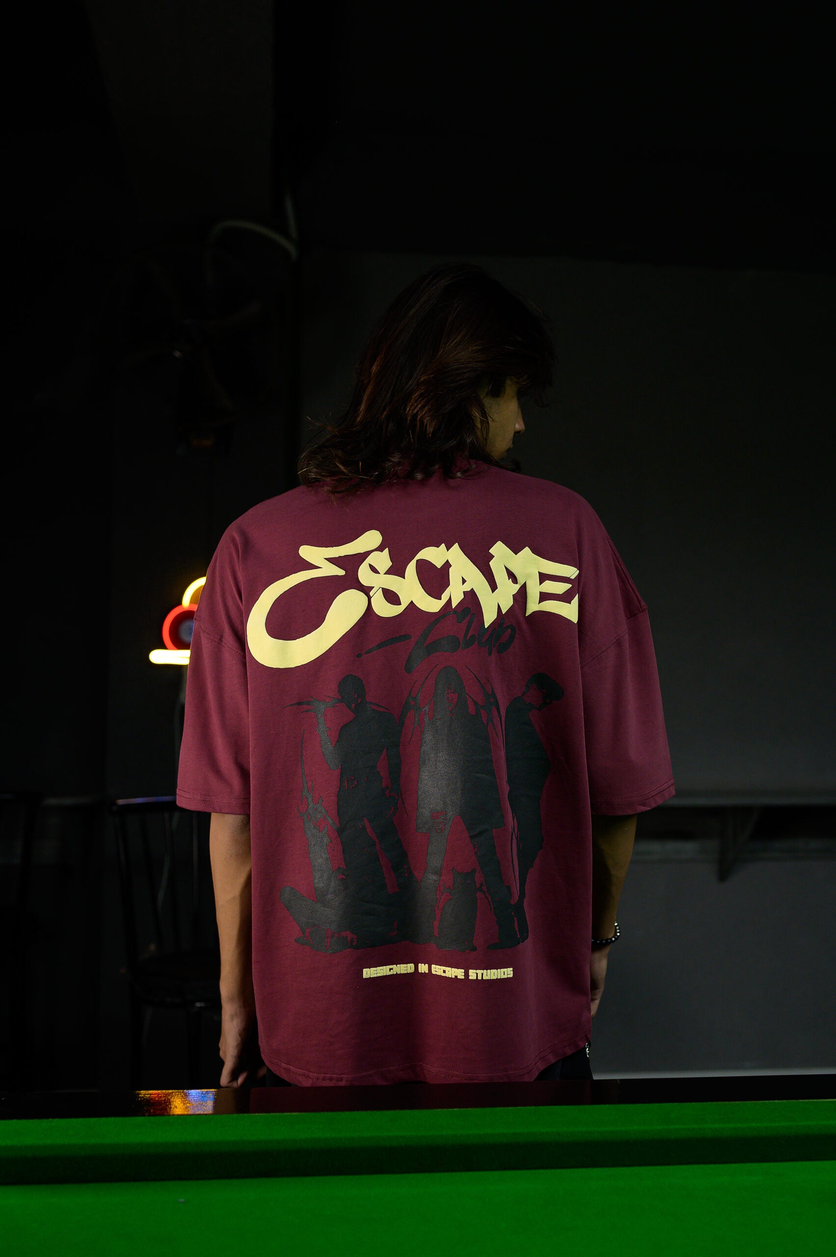 ESCAPE CLUB