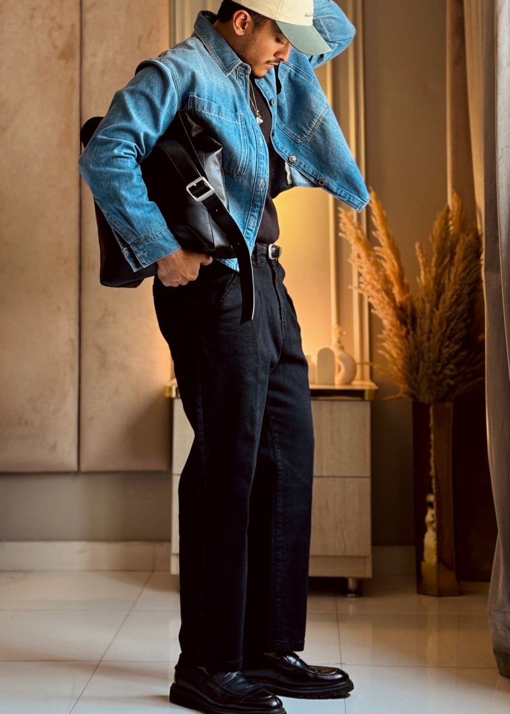 Black Urban Pleat Relaxed Jeans