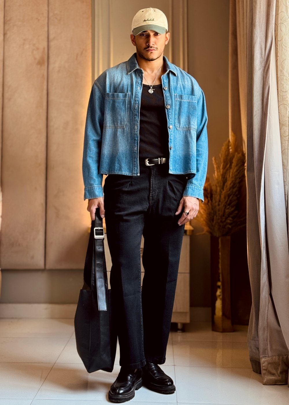 Black Urban Pleat Relaxed Jeans